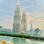 Star Klcc By R&R